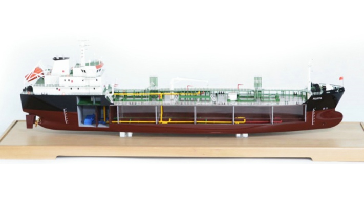 5000吨油船管系模型