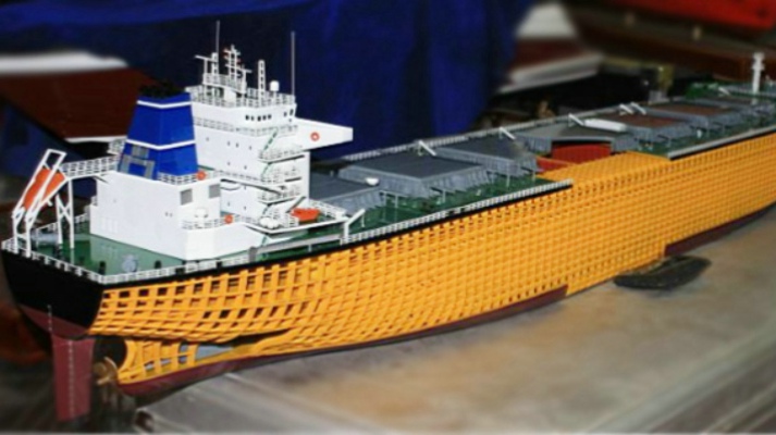 92500吨散货船纵剖模型