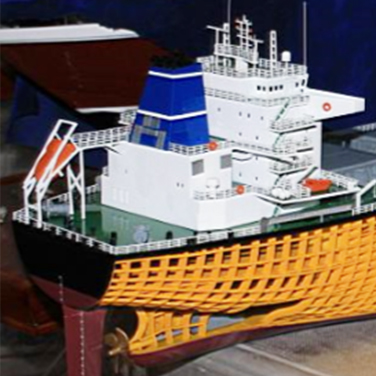 青岛海运职业学校92500吨散货船纵剖模型