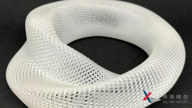3D打印教学模型,展现数学方程式之美