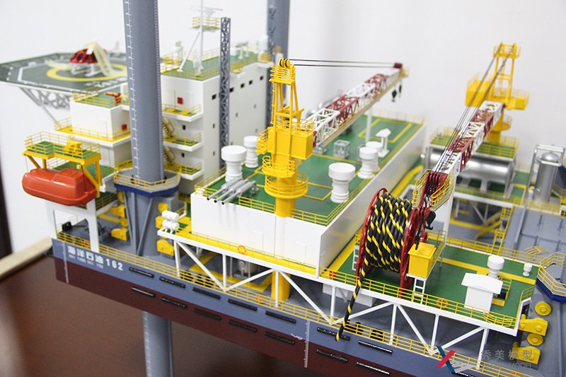 海洋石油162自升式钻井平台模型--烟台中集来福士